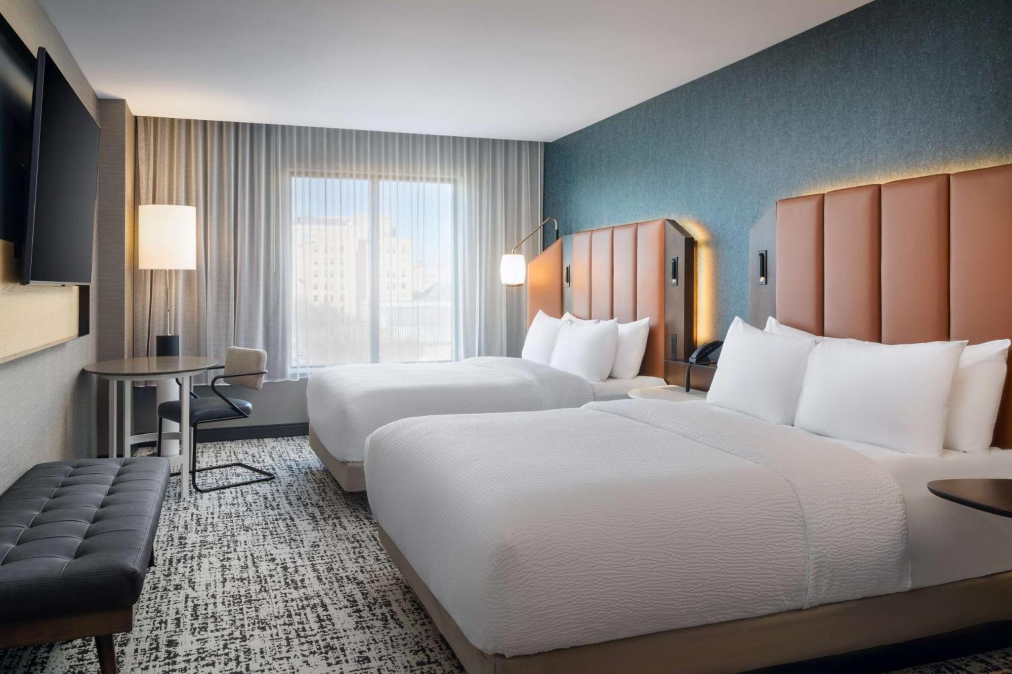 Tempo By Hilton Raleigh Downtown Hotell Exteriör bild