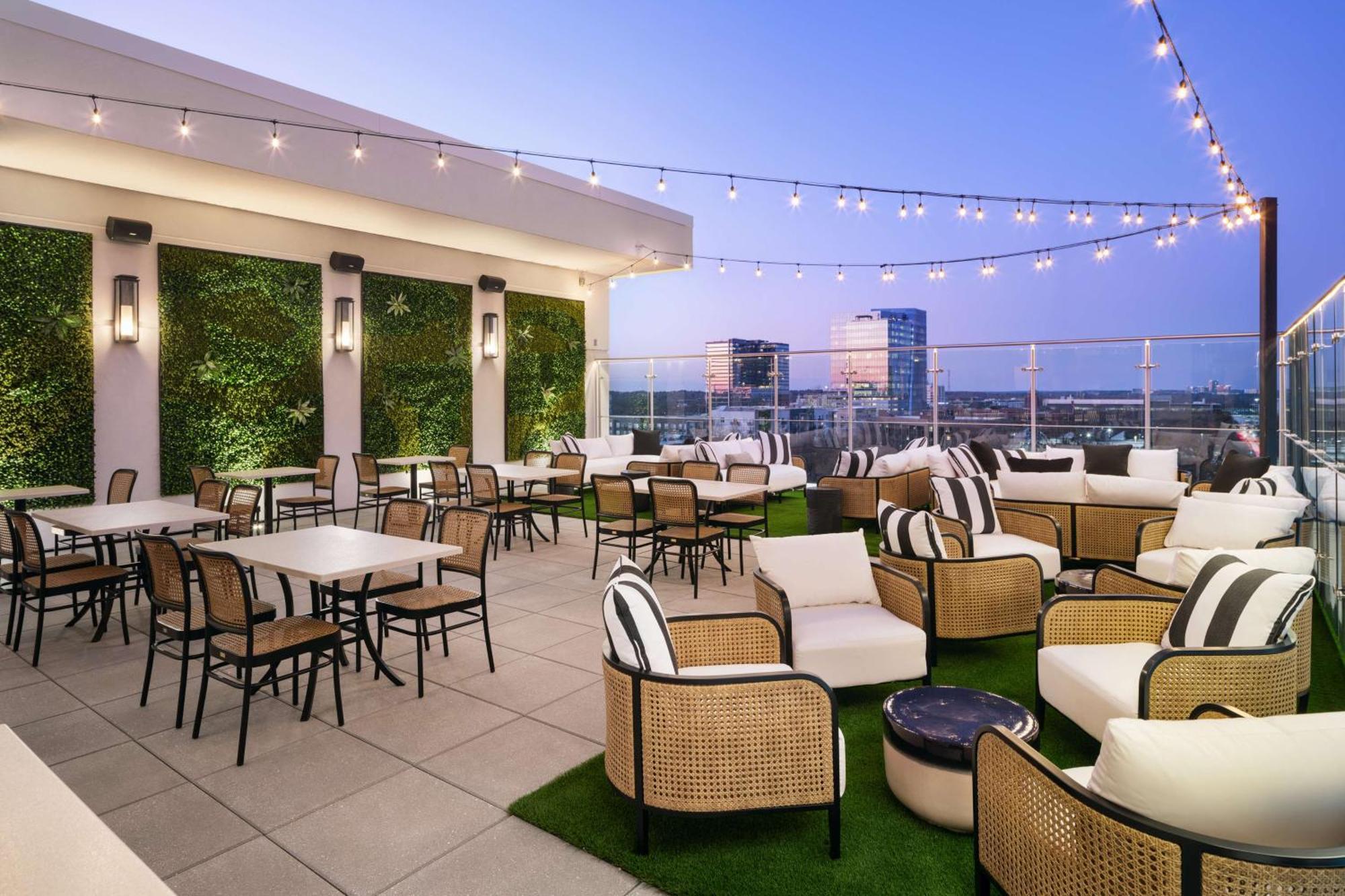 Tempo By Hilton Raleigh Downtown Hotell Exteriör bild